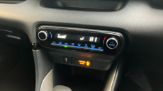 Toyota Yaris 1.5 Hybrid Icon 5dr CVT Hybrid Hatchback